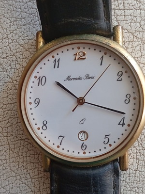 Mercedes-Benz Classic Dress Watch like new, quartz, leather strap