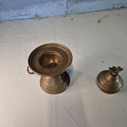 Copper vessels used, antiques