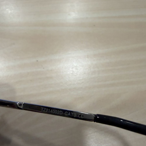 Timezone sunglasses like new, black