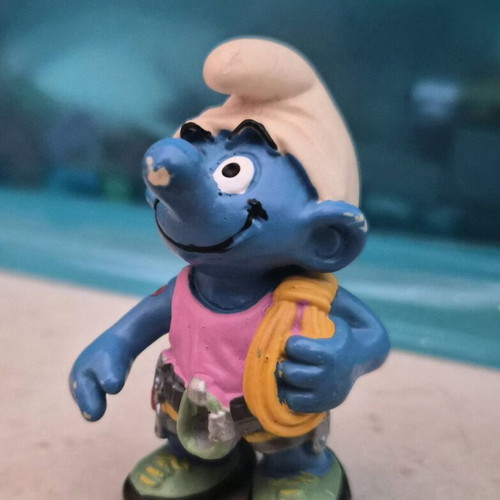 Smurf Climber figure Schleich used