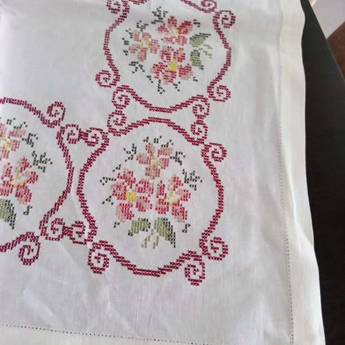 Handmade White Tablecloth 155x166 cm with Cross Stitch and Azur Finish