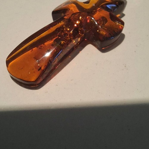 Cross pendant made of natural amber with 18k gold plating new