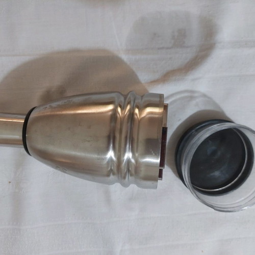 Sitram juicer and metal fruit cutter used