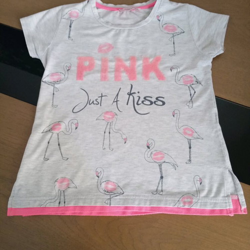 Set of 6 used 3 leggings and 3 short-sleeve tops for 8-year-old girl