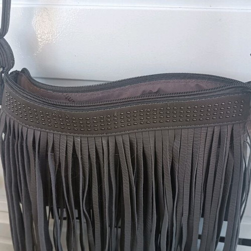 Messenger bag woman grey with fringes with defect on bottom edge