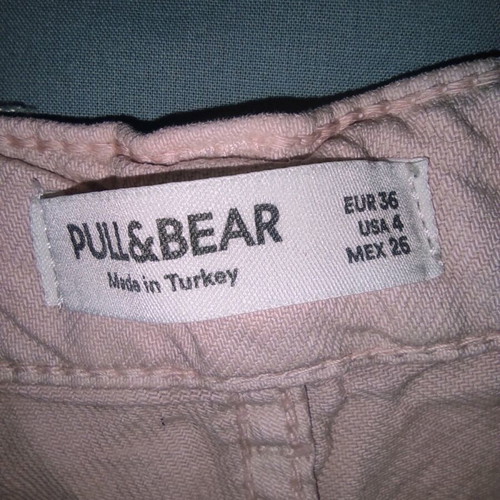 Pull&Bear baby pink high-waisted ripped jeans used, size 36