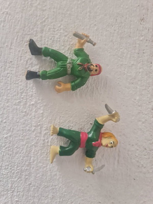 Pirate figures vintage pvc pack of 2 used