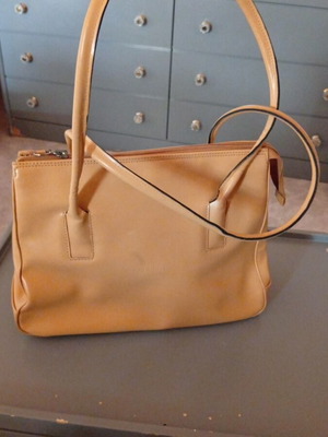 Pierro Accessories leather handbag like new