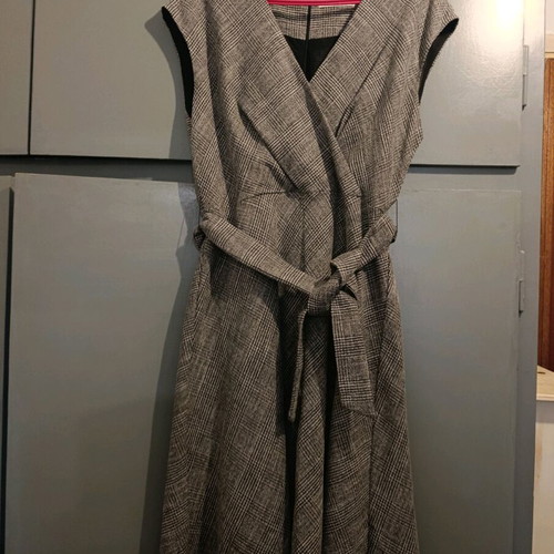 MNG Large Dress Gray Like New