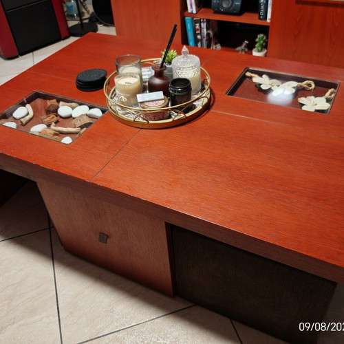 Coffee table used, cherry color MDF with drawers and stools