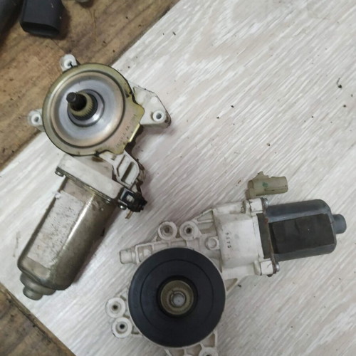 Window regulators for Ford Focus 1 used, front left and right