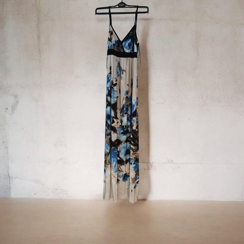 Sinequanone maxi dress size large, like new, colorful
