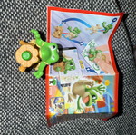Kinder Surprise Frog new