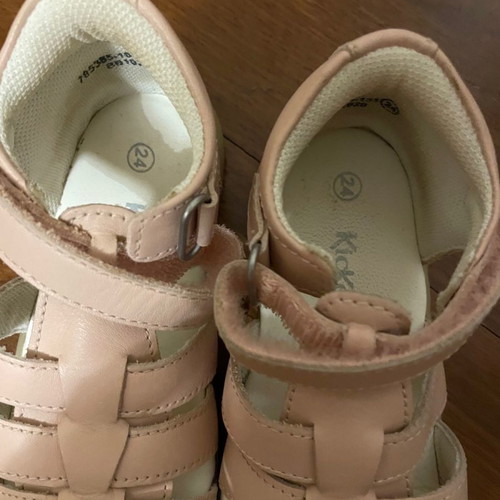 Kickers kids sandals size 24 like new