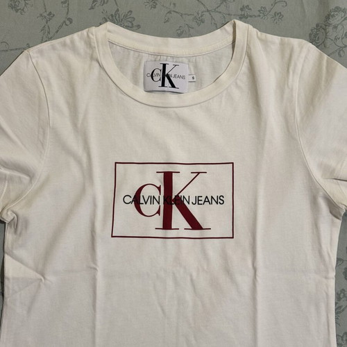 Calvin Klein Jeans white short-sleeve T-shirt like new, size S