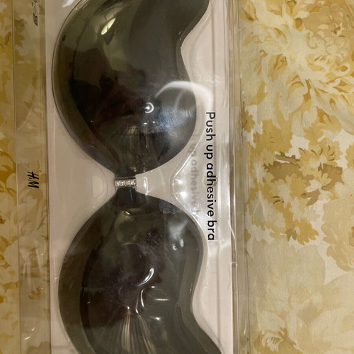 H&M Push Up Adhesive Bra Black Like New