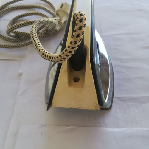 AEG vintage electric iron with fabric cord