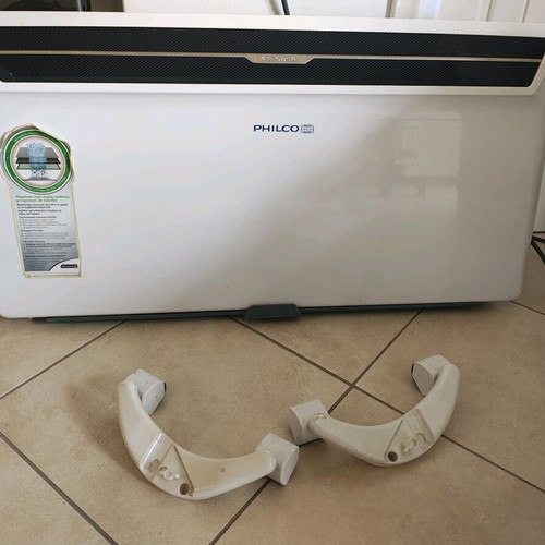 Philco inverter like new, works normally without tilecontrol