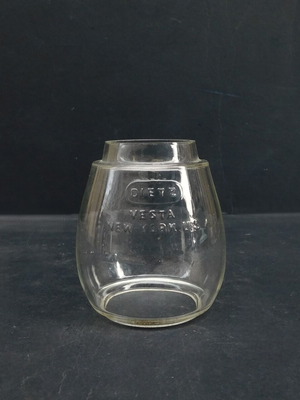 Dietz kerosene lamp glass like new, American made