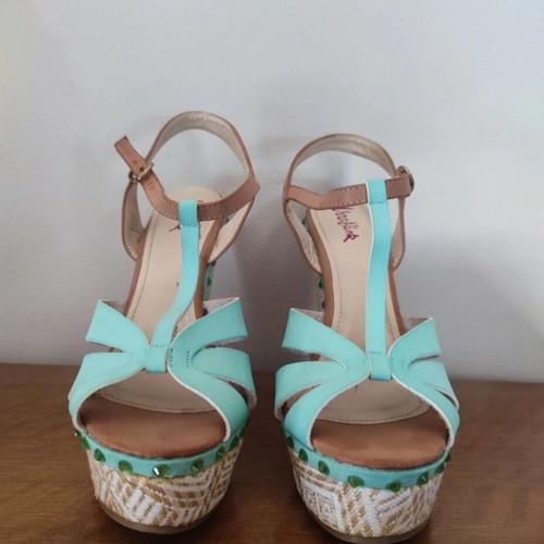 Boho wedges size 40 like new, beige and turquoise