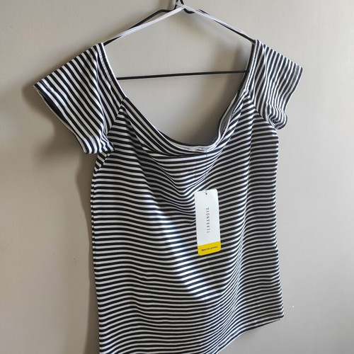 Terranova Mariniera T-shirt new, black and white, size M