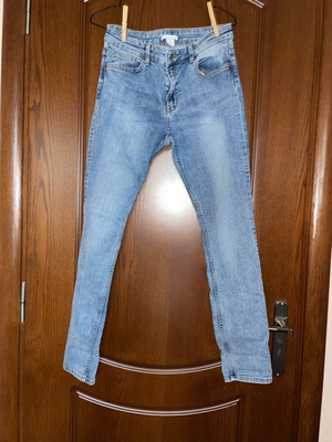 H&M skinny light blue jeans size 40 used