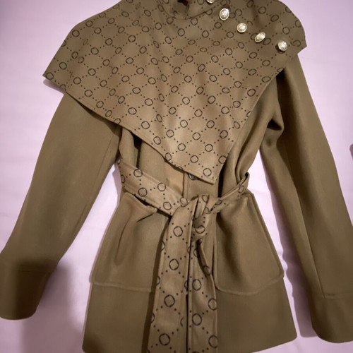 Shein women's coat new, size S, brown
