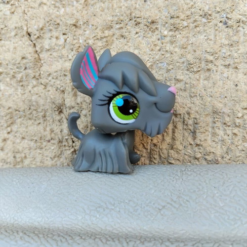 Littlest Pet Shop Hasbro figure like new