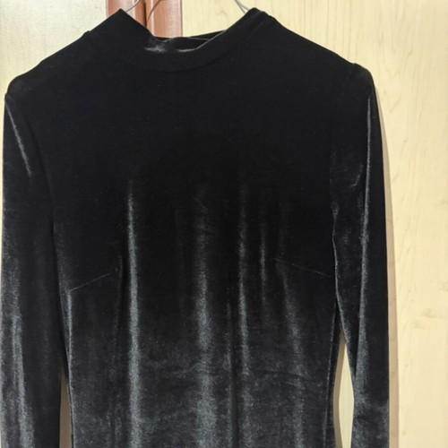 Black dress with silver fringes, new, open back, size S