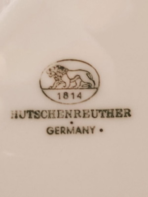 Hutschenreuther German porcelain vintage complete dinnerware set like new