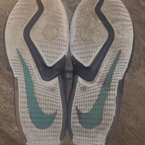 Nike Zoom Crossover Athletic Shoes size 40 like new, gray