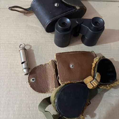 Collectible set of 3 vintage optics items