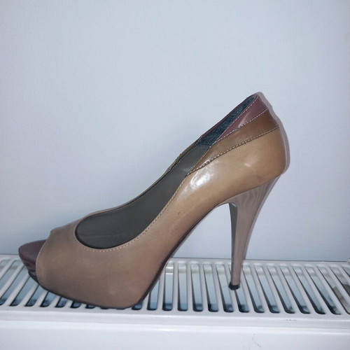 Migato pumps used in earthy tones size 38