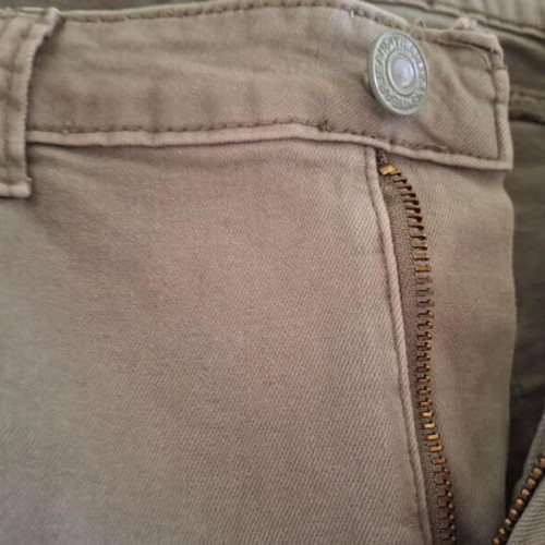 Olive green long pants like new, size L/46, tight fit