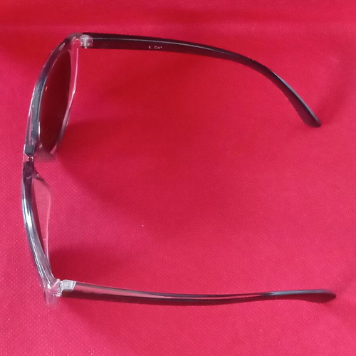 Pull & Bear sunglasses used, black and brown