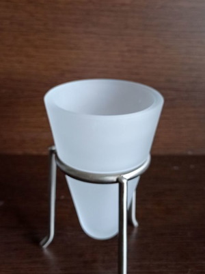 Inox wall-mounted glass holder new with ice plate