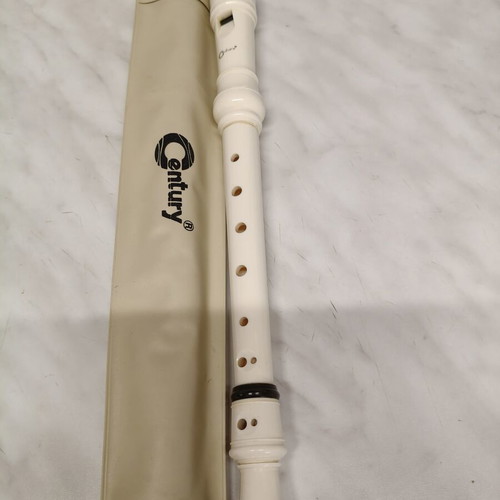 Soprano Recorder Century like new with case