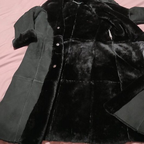 Mabrun Shearling Coat like new, genuine leather and natural fur