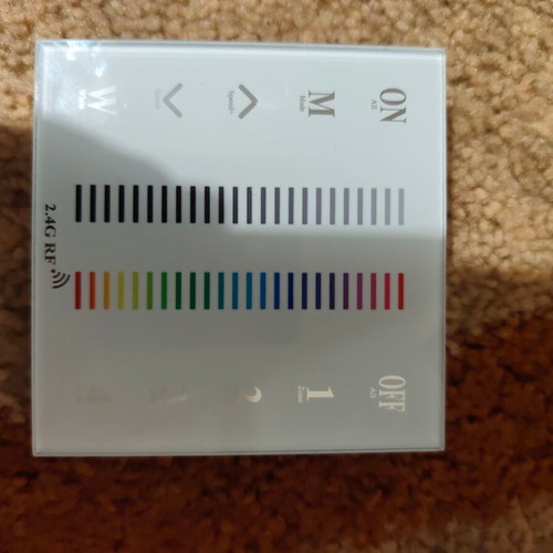 Wireless LED RGB Touch and Wall Controller 2.4G RF like new, GloboStar 73417