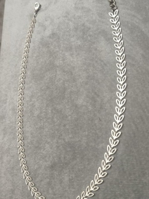 Necklace used metal silver color, length 33-39 cm
