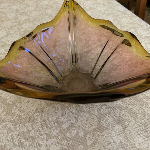 Vintage Murano glass bowl like new