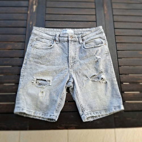 Bershka gray denim bermuda shorts like new, size L