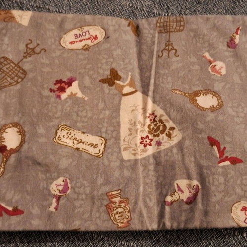 How Old Are You clutch bag like new, cotton multicolor