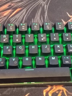 Motorspeed CK62 wireless keyboard with extra keycaps