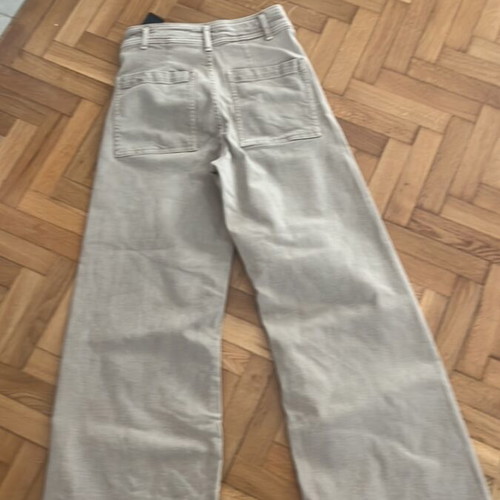 Zara crop top jeans, beige