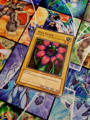 Man Eater Yu-Gi-Oh! card LOB/Unlimited, poor condition
