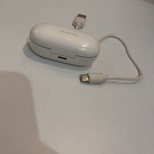 Huawei FreeBuds SE earbuds like new with charger and wallet gift