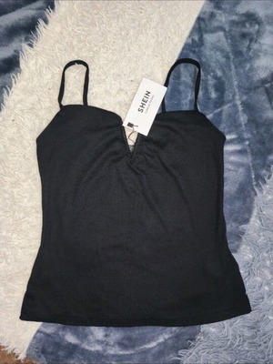 Black Shein top with adjustable straps new, size S