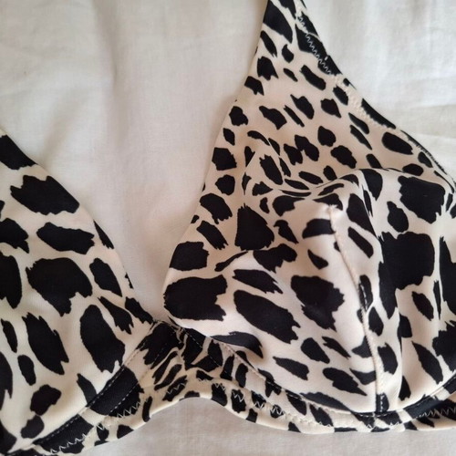 H&M animal print bikini top used, triangle halter neck