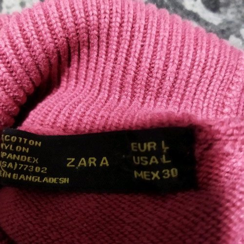 Zara knitted turtleneck sweater used, pink, medium size